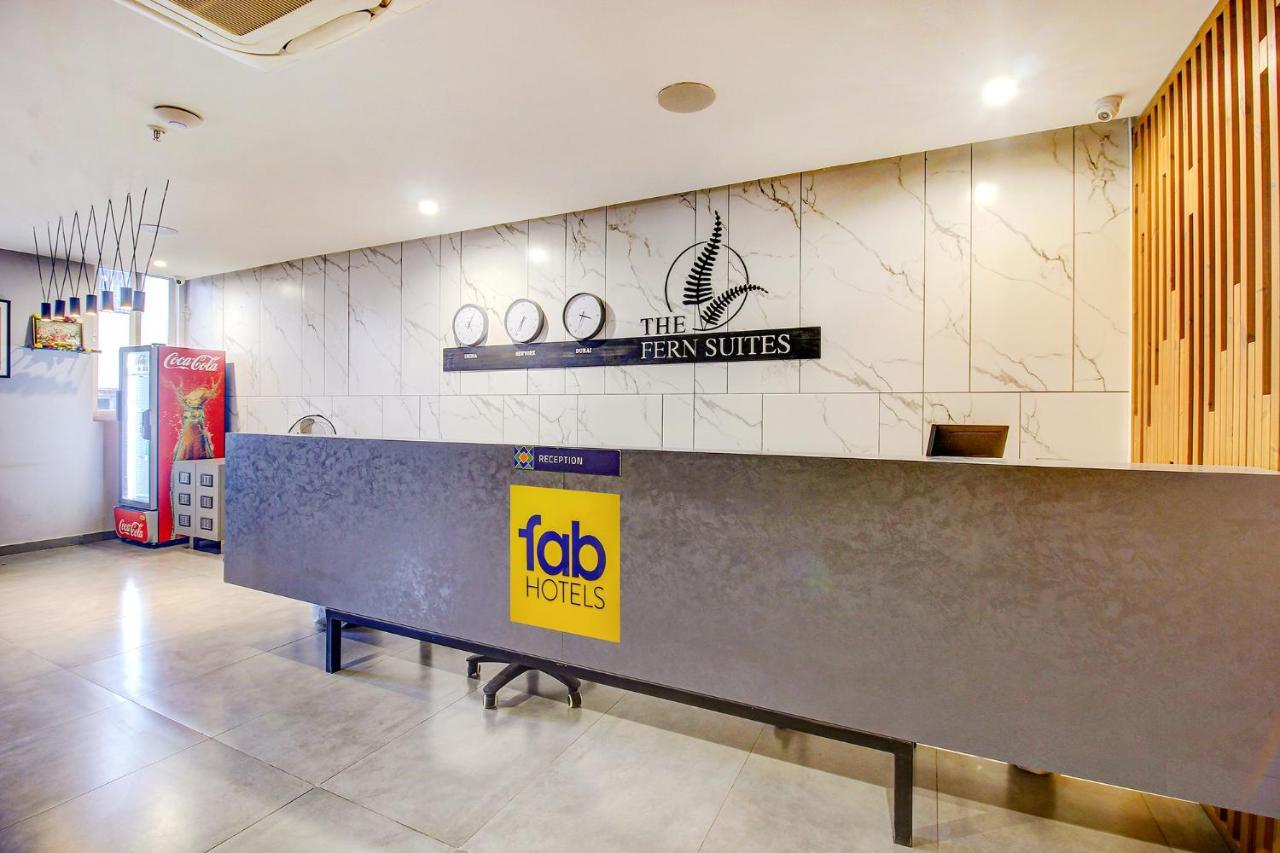 Fabhotel Ssr Fern Suites - 100M From Gsm Mall Madeenaguda Lingampalli Dış mekan fotoğraf