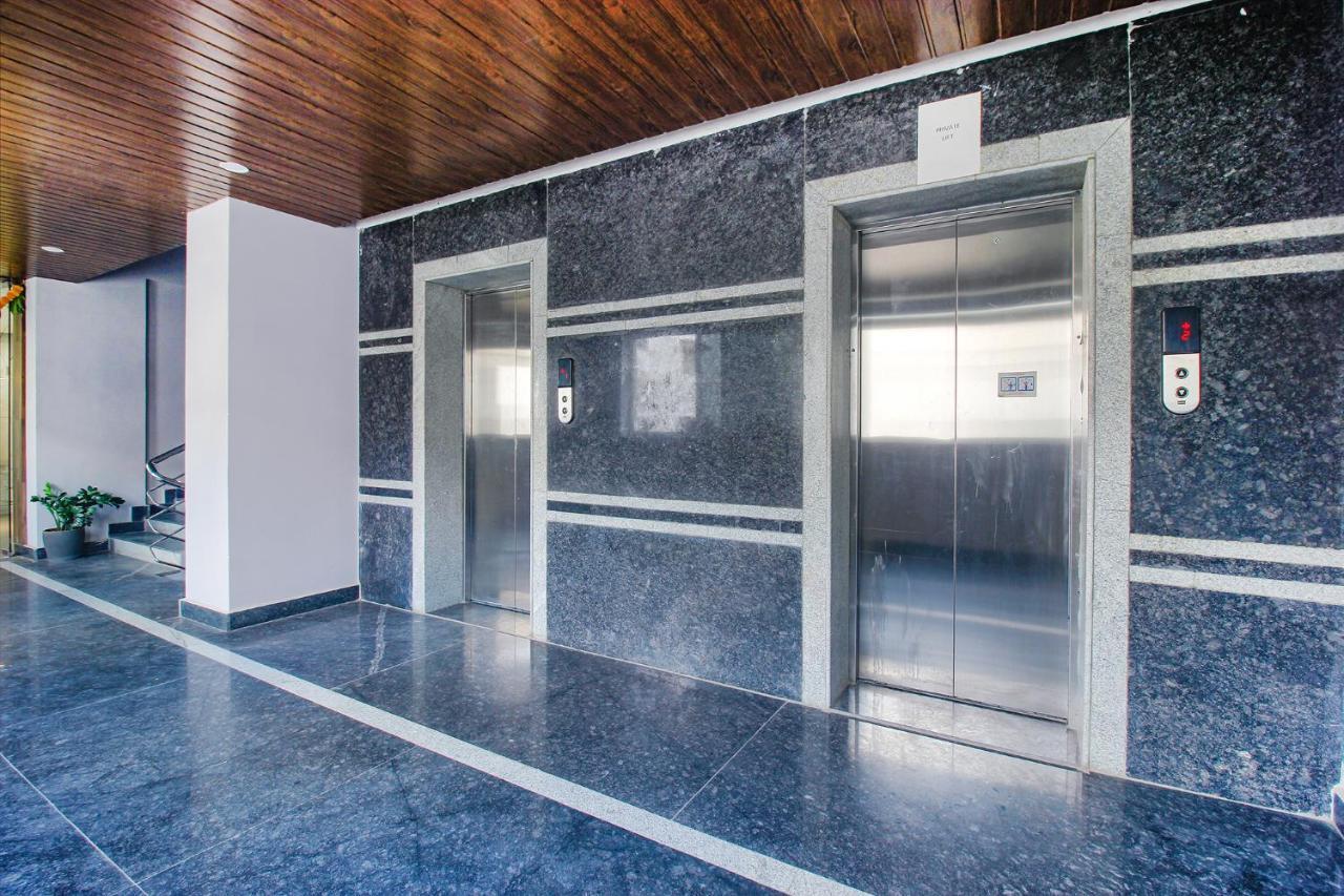 Fabhotel Ssr Fern Suites - 100M From Gsm Mall Madeenaguda Lingampalli Dış mekan fotoğraf